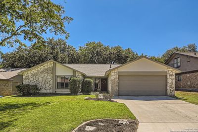 6310 Gallery Cliff Drive, House other with 4 bedrooms, 2 bathrooms and null parking in San Antonio TX | Image 2