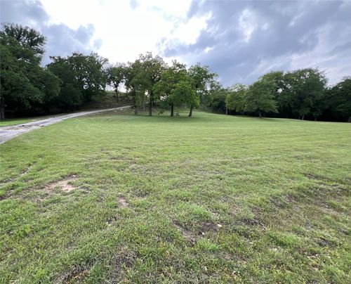 900 Squaw Creek Rd, Willow Park, TX, 76087-8256 | Card Image