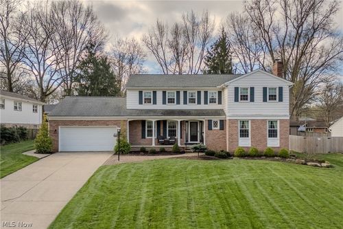 2024 Burlington Rd, Akron, OH, 44313-5352 | Card Image