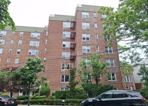 7e-3475 Greystone Ave, Bronx, NY, 10463-2241 | Card Image
