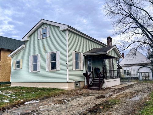 711 North Ave Ne, Massillon, OH, 44646-5733 | Card Image