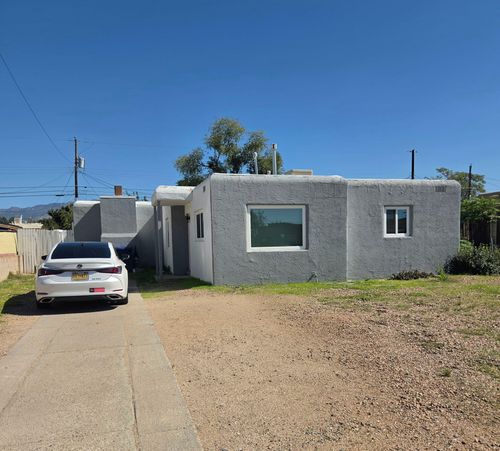 2918 Manzano St, Albuquerque, NM, 87110-3028 | Card Image