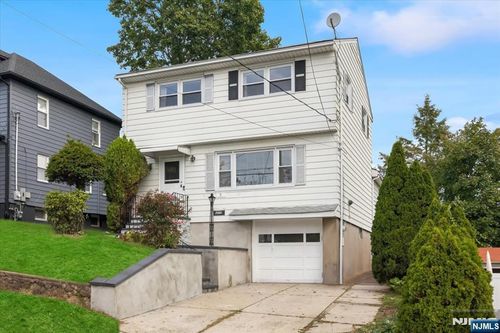 315 Longworth Ave, Hasbrouck Heights, NJ, 07604-2222 | Card Image