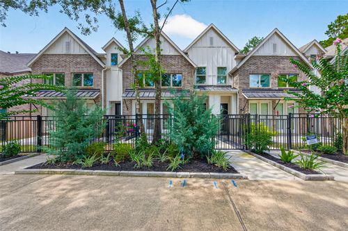 2638 Woodforest Pkwy N, Montgomery, TX, 77316-3374 | Card Image