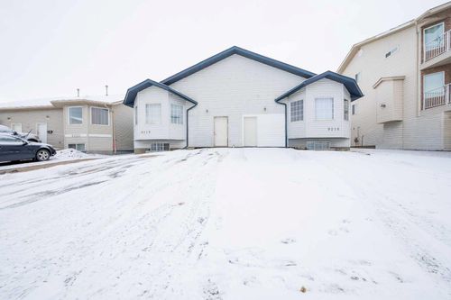 9216 94 Ave, Grande Prairie, AB, T8V7R9 | Card Image