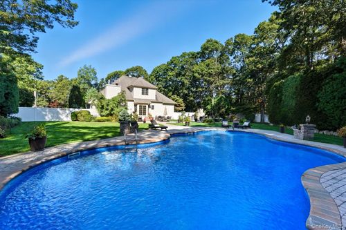 21 County Road 51, East Moriches, NY, 11940-1100 | Card Image