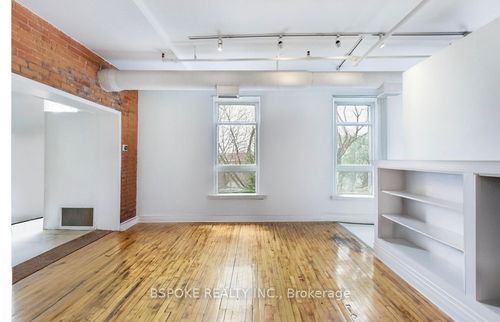 18-121 Prescott Ave, Toronto, ON, M6N3G8 | Card Image