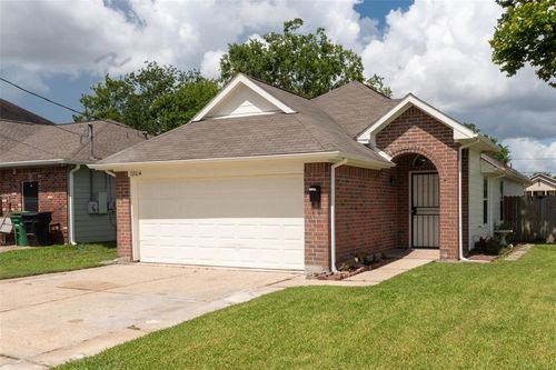 7804 Gladstone St, Houston, TX, 77051-1556 | Card Image