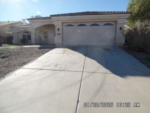 2064 E Desert Lakes Dr, Fort Mohave, AZ, 86426-6811 | Card Image