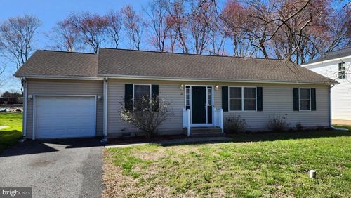 125 East St, HARRINGTON, DE, 19952-3374 | Card Image