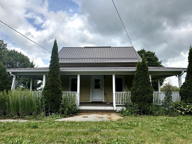 3752 Elm Tree Rd, House other with 4 bedrooms, 2 bathrooms and 10 parking in Kirkfield ON | Image 4