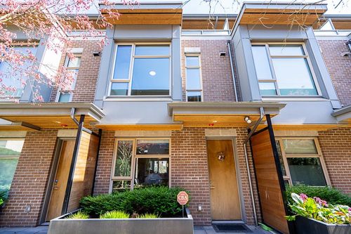 5518 Oak St, Vancouver, BC, V6M2V6 | Card Image