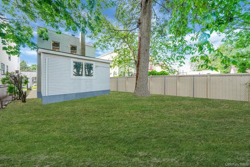 fl-2nd-13841 230th Pl, Laurelton, NY, 11413-2842 | Card Image