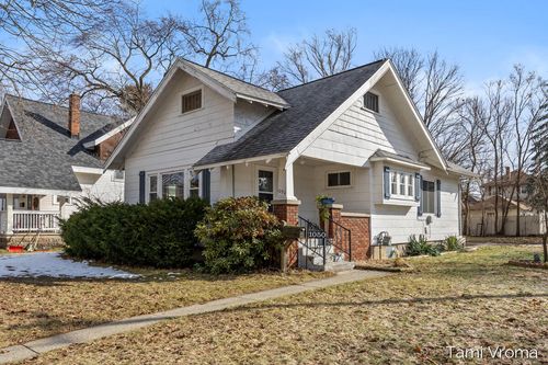 1050 Ardmore St, Grand Rapids, MI, 49507-2747 | Card Image