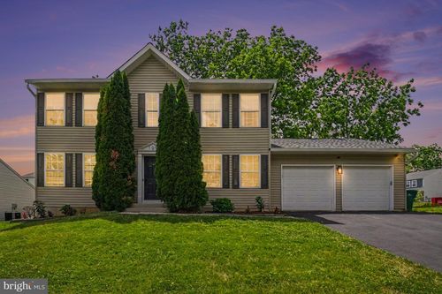 109 James Pl, EASTON, PA, 18045-7938 | Card Image