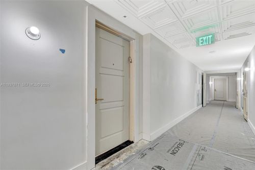 5s-9801 Collins Ave, Bal Harbour, FL, 33154-1815 | Card Image