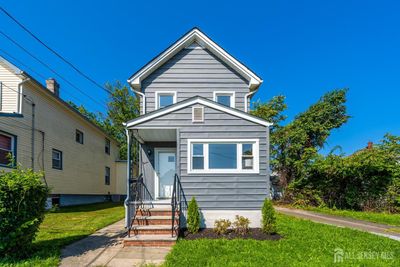 32 Chestnut Street, House other with 2 bedrooms, 1 bathrooms and null parking in South River NJ | Image 1