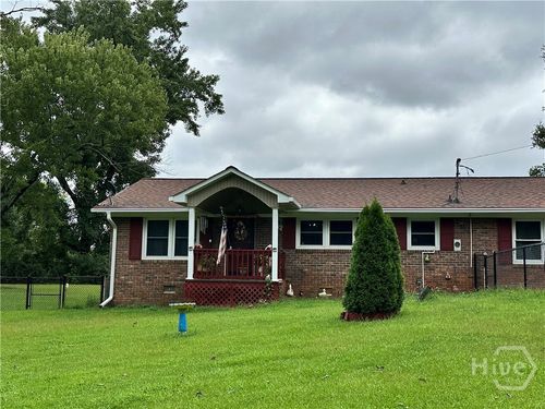 137 Hillcrest Loop, Royston, GA, 30662-7208 | Card Image