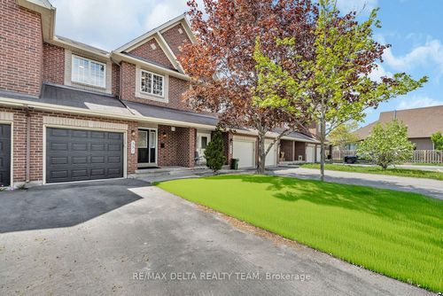 551 Casabella Dr, Orléans, ON, K4A4Y1 | Card Image