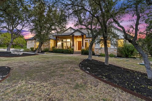 607 Saddlehorn Dr, Dripping Springs, TX, 78620-2842 | Card Image