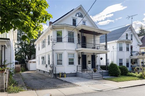 105 Garfield Ave, Providence, RI, 02908-4354 | Card Image