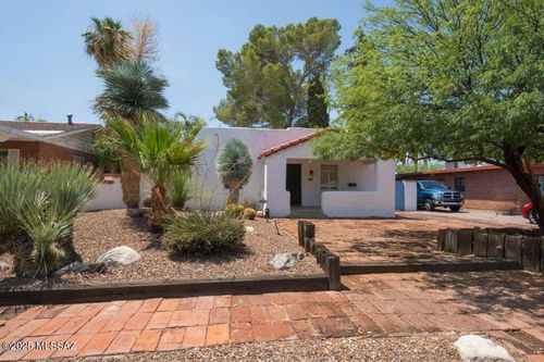 1816 E Waverly St, Tucson, AZ, 85719-3756 | Card Image