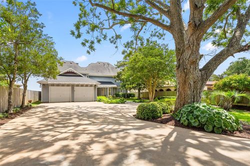 5123 W Bayshore Dr, Bacliff, TX, 77518-1408 | Card Image