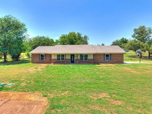 5704 Earl Dr, Shawnee, OK, 74804-9347 | Card Image