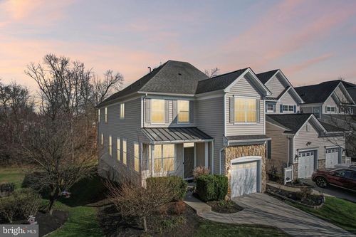 24 Compass Cir, MOUNT LAUREL, NJ, 08054-6104 | Card Image