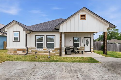 1200 Military Dr, Bryan, TX, 77803-2834 | Card Image