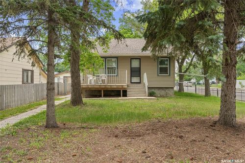 1200 Atkinson St, Regina, SK, S4N3V6 | Card Image
