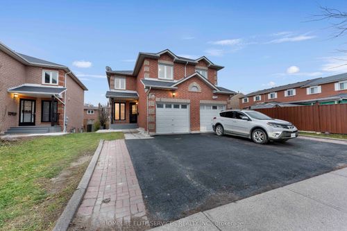 5 Lenthall Ave, Scarborough, ON, M1B2C7 | Card Image