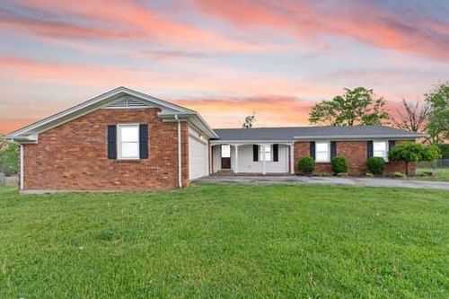 101 Holly Hill Dr, Nicholasville, KY, 40356-1834 | Card Image