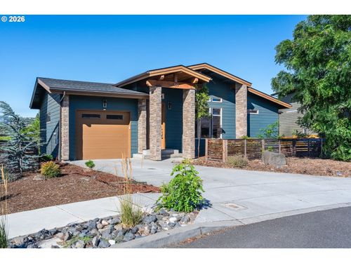 160 Blue Heron Ct, TheDalles, OR, 97058 | Card Image
