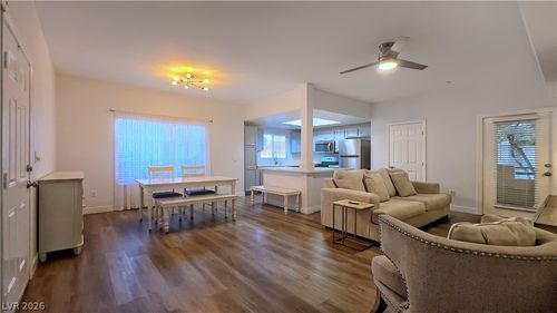 613-833 Aspen Peak Loop, Henderson, NV, 89011-4990 | Card Image