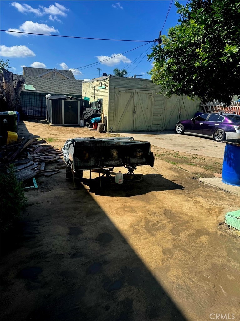 Residential Income in Los Angeles 4