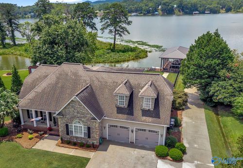 709 Hood Cv, Southside, AL, 35907-7076 | Card Image
