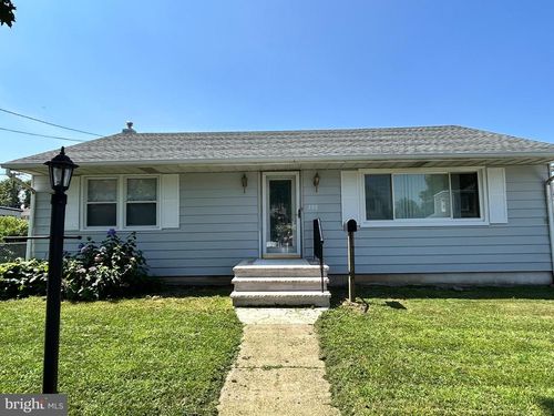 308 W 2nd St, Florence, NJ, 08518-1302 | Card Image