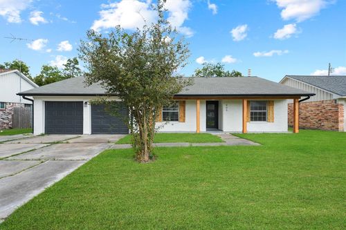 406 River Bend Dr, Baytown, TX, 77521-4020 | Card Image