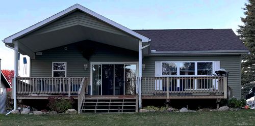 3152 Briarlane Rd, Farwell, MI, 48622-9770 | Card Image