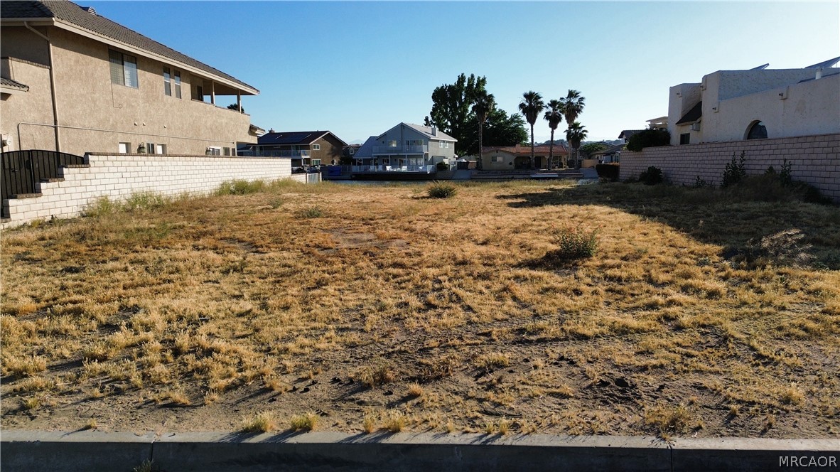 Land in Victorville