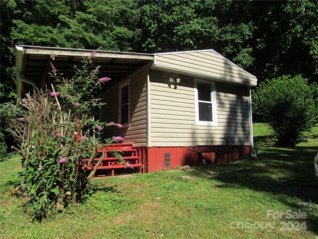 664 Woodfin Rd, House other with 2 bedrooms, 1 bathrooms and null parking in Sylva NC | Image 13