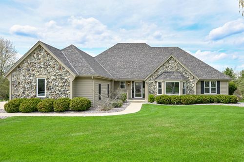 1619 Tallgrass Cir, WAUKESHA, WI, 53188-2657 | Card Image