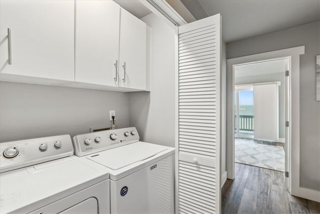 Washer and dryer upstairs | Image 21