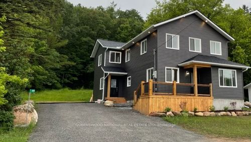 99 Inglis St, Barrys Bay, ON, K0J1B0 | Card Image