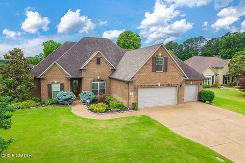 24 Water Dance Cv, Jackson, TN, 38305-7414 | Card Image