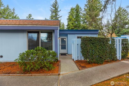 unit-d1-4300 Ne Sunset Blvd, Renton, WA, 98059-4067 | Card Image