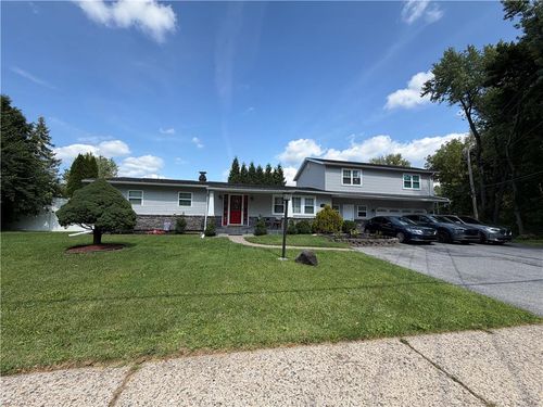 1704 Pennsylvania Ave, Bethlehem, PA, 18018-1425 | Card Image