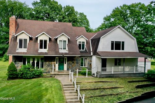 913 Hudson River Rd, Mechanicville, NY, 12118-3803 | Card Image