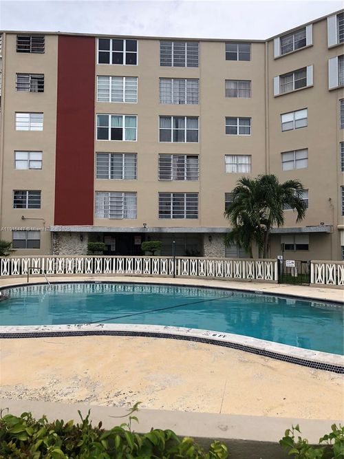 apt-301a-1475 Ne 125th Ter, North Miami, FL, 33161-5263 | Card Image
